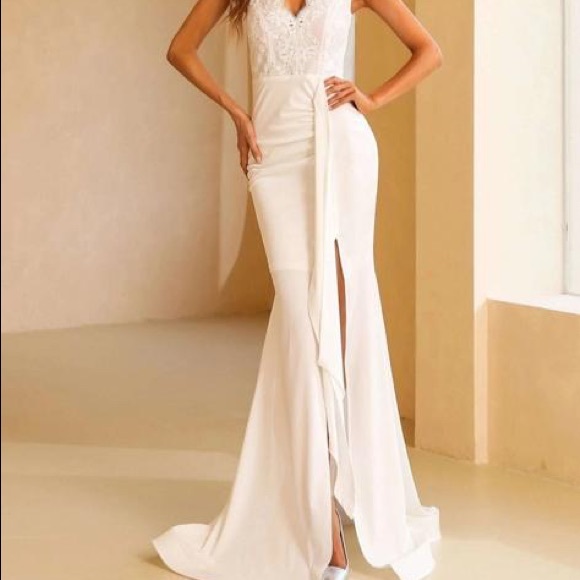 MISS ORD WEDDING / PROM DRESS - Picture 3 of 7